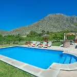 Owl Moya - Walking Distance To The Port de Pollença