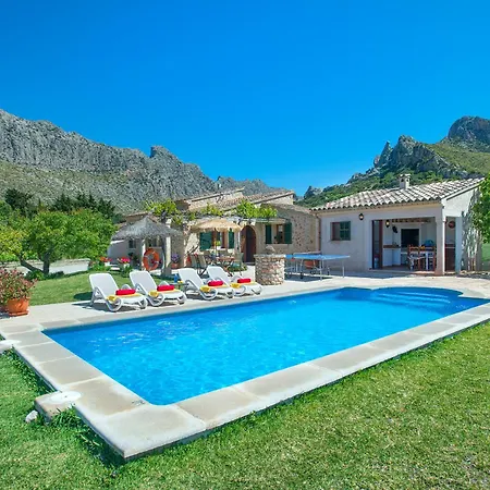 Villa Owl Moya - Walking Distance To The