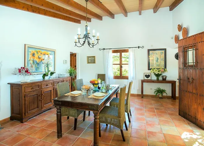 Owl Moya - Walking Distance To The Villa Port de Pollença